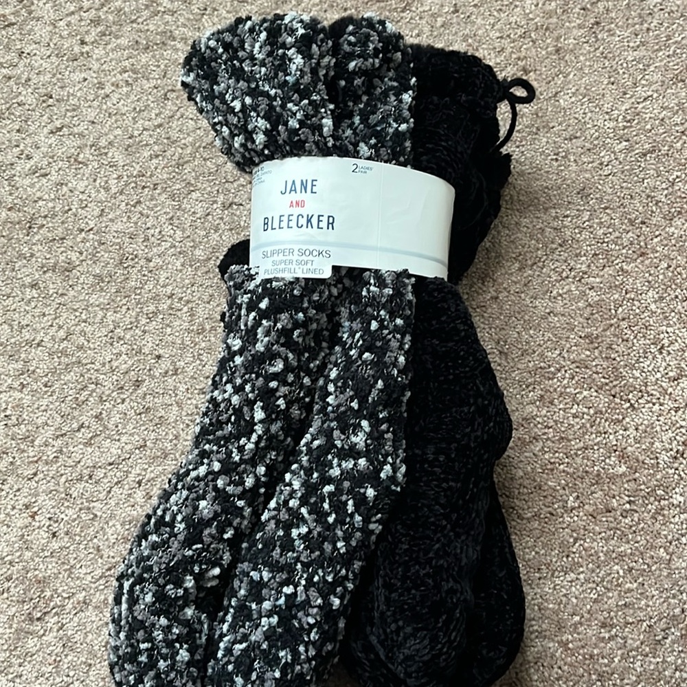 Jane & Bleecker 2 Pair Slipper Socks